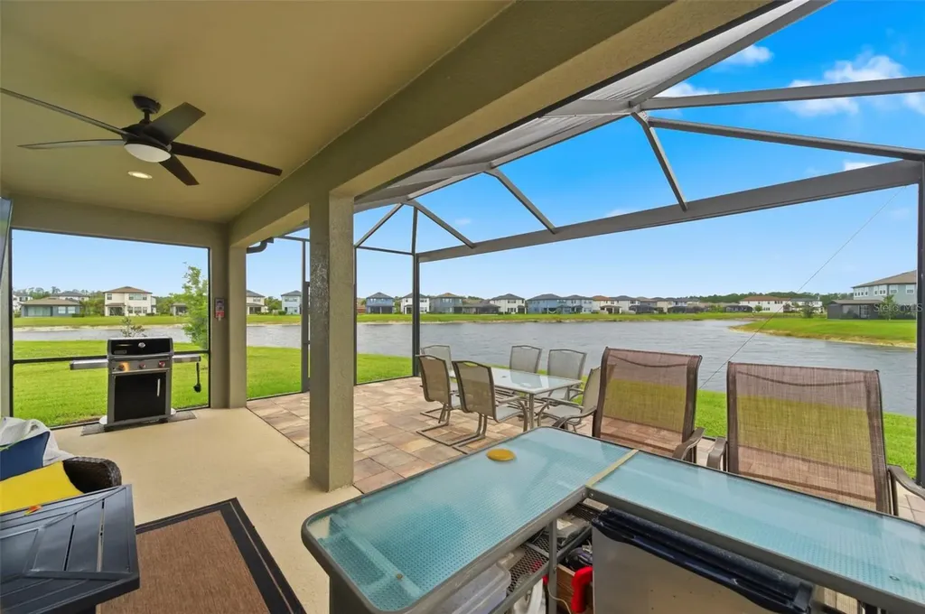 28707 Revaro Lane Wesley Chapel FL 33543