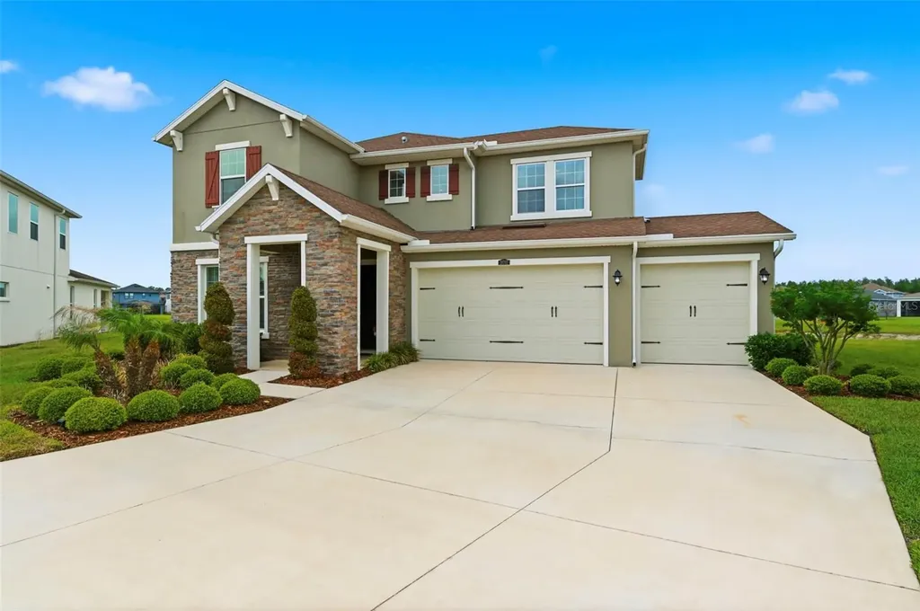 28707 Revaro Lane Wesley Chapel FL 33543