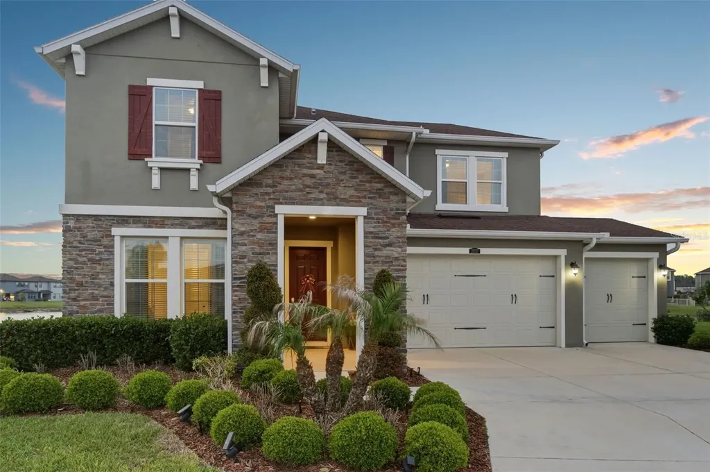 28707 Revaro Lane Wesley Chapel FL 33543