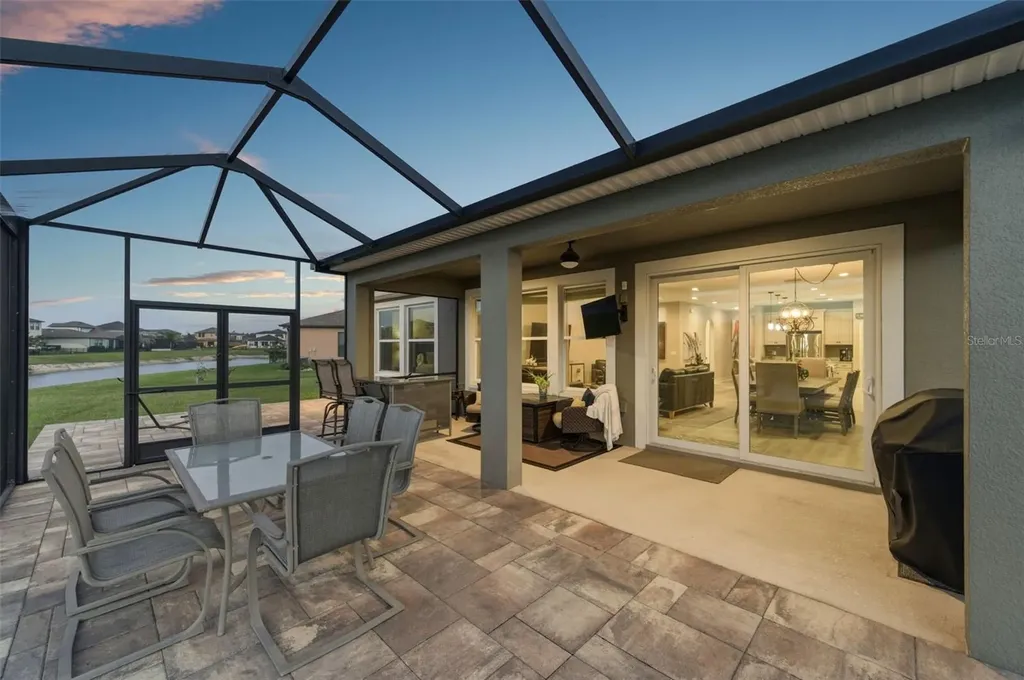 28707 Revaro Lane Wesley Chapel FL 33543