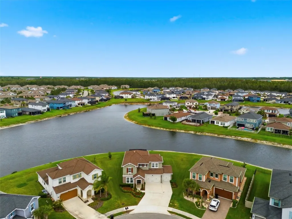 28707 Revaro Lane Wesley Chapel FL 33543