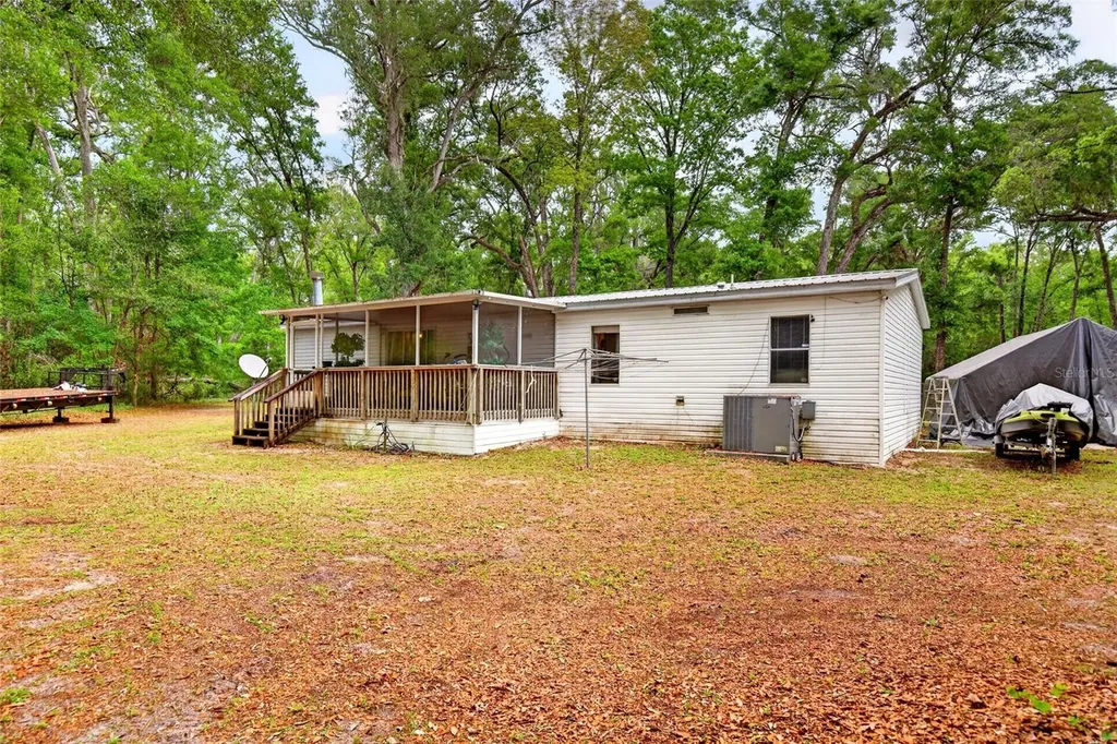 1502 NE 644th Street Old Town FL 32680