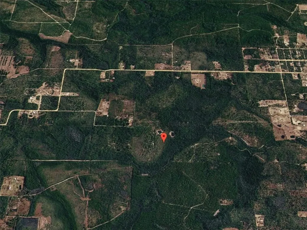 16923 Aawsaw Lane Fountain FL 32438
