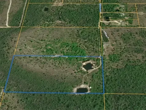 16923 Aawsaw Lane Fountain FL 32438