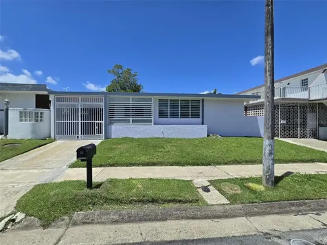 R13 Nebraska Guaynabo PR 00969