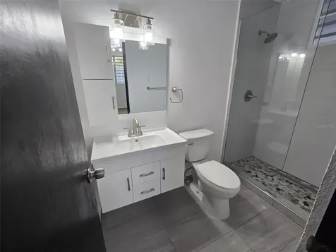 R13 Nebraska Guaynabo PR 00969