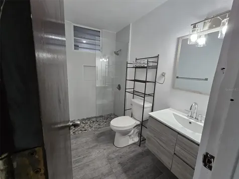 R13 Nebraska Guaynabo PR 00969