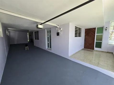 R13 Nebraska Guaynabo PR 00969