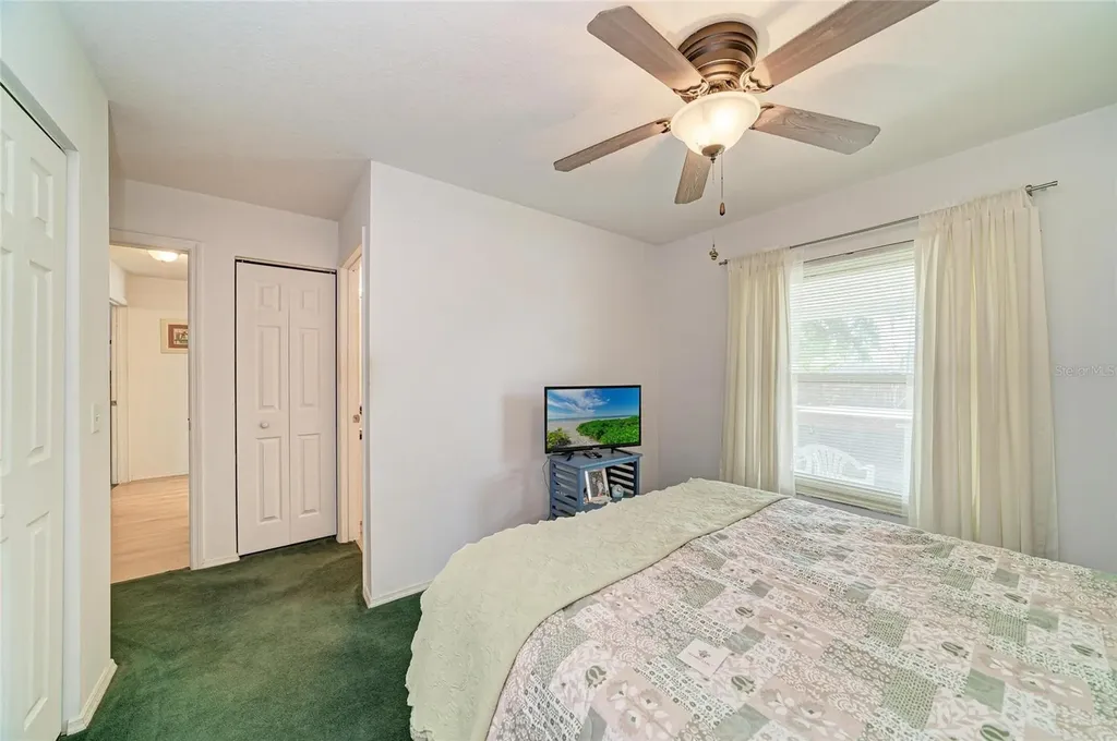 2713 11th Avenue W Bradenton FL 34205