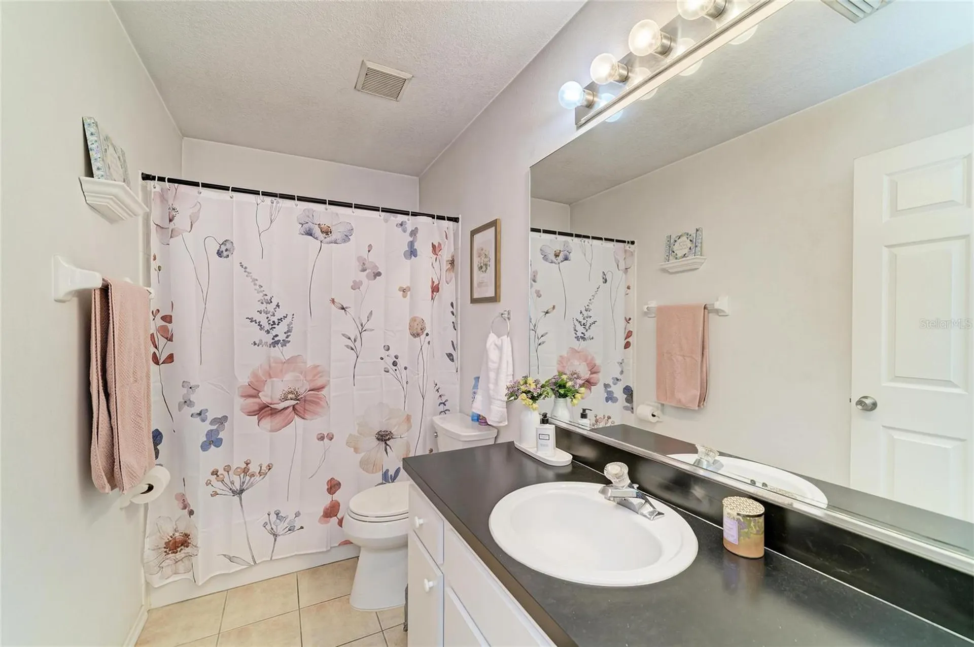 2713 11th Avenue W Bradenton FL 34205