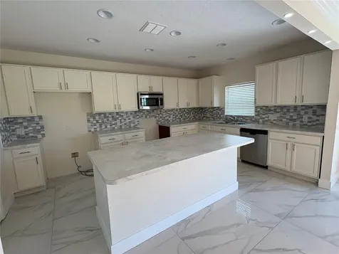 2237 Cypress Lake Place Kissimmee FL 34758