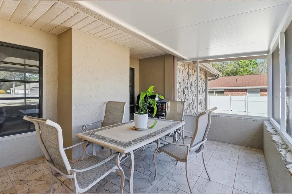 59 Cypress Boulevard W Homosassa FL 34446