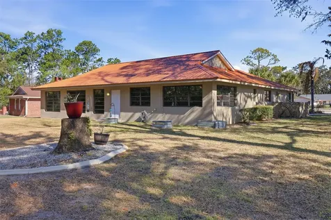 59 Cypress Boulevard W Homosassa FL 34446
