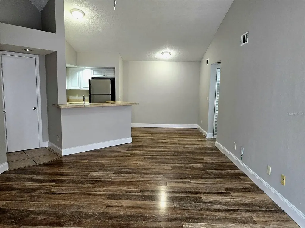 4630 Commander Drive Orlando FL 32822