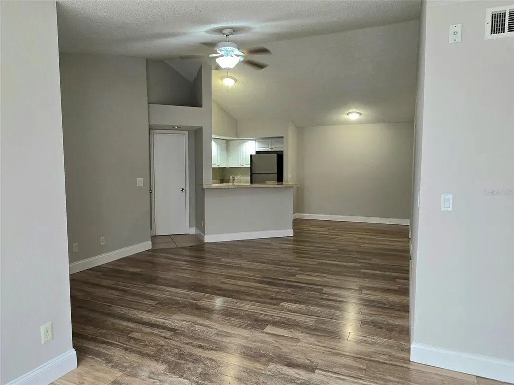 4630 Commander Drive Orlando FL 32822