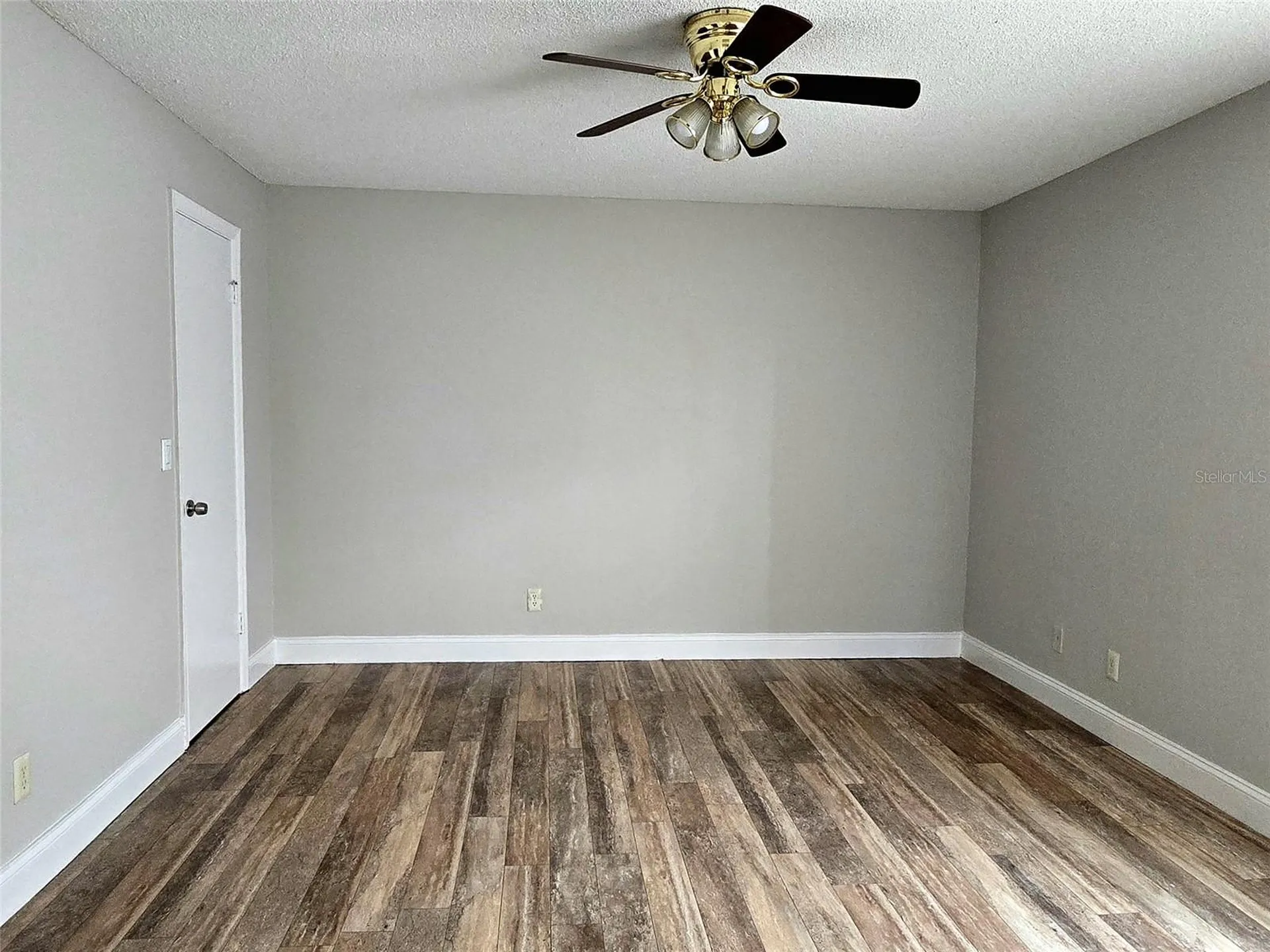 4630 Commander Drive Orlando FL 32822