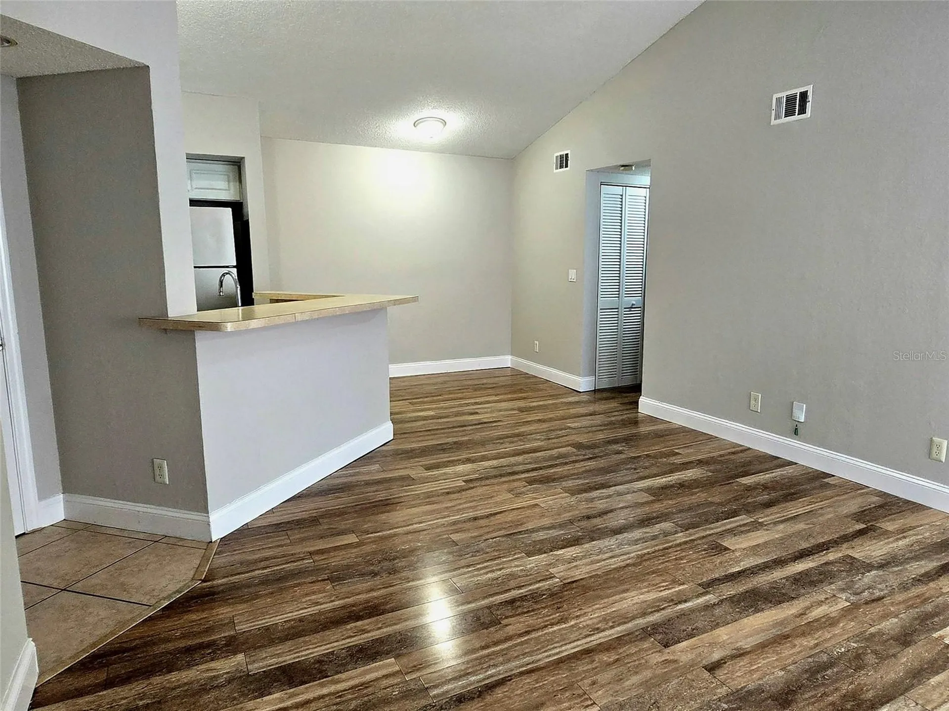 4630 Commander Drive Orlando FL 32822
