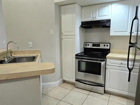 4630 Commander Drive Orlando FL 32822