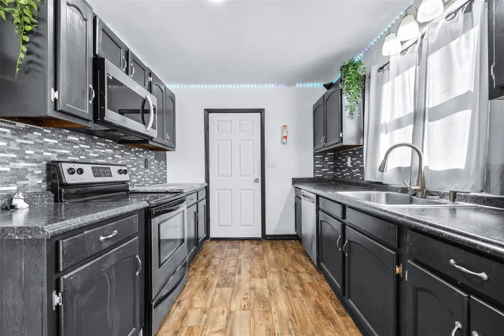 3726 Kenilworth Boulevard Sebring FL 33870