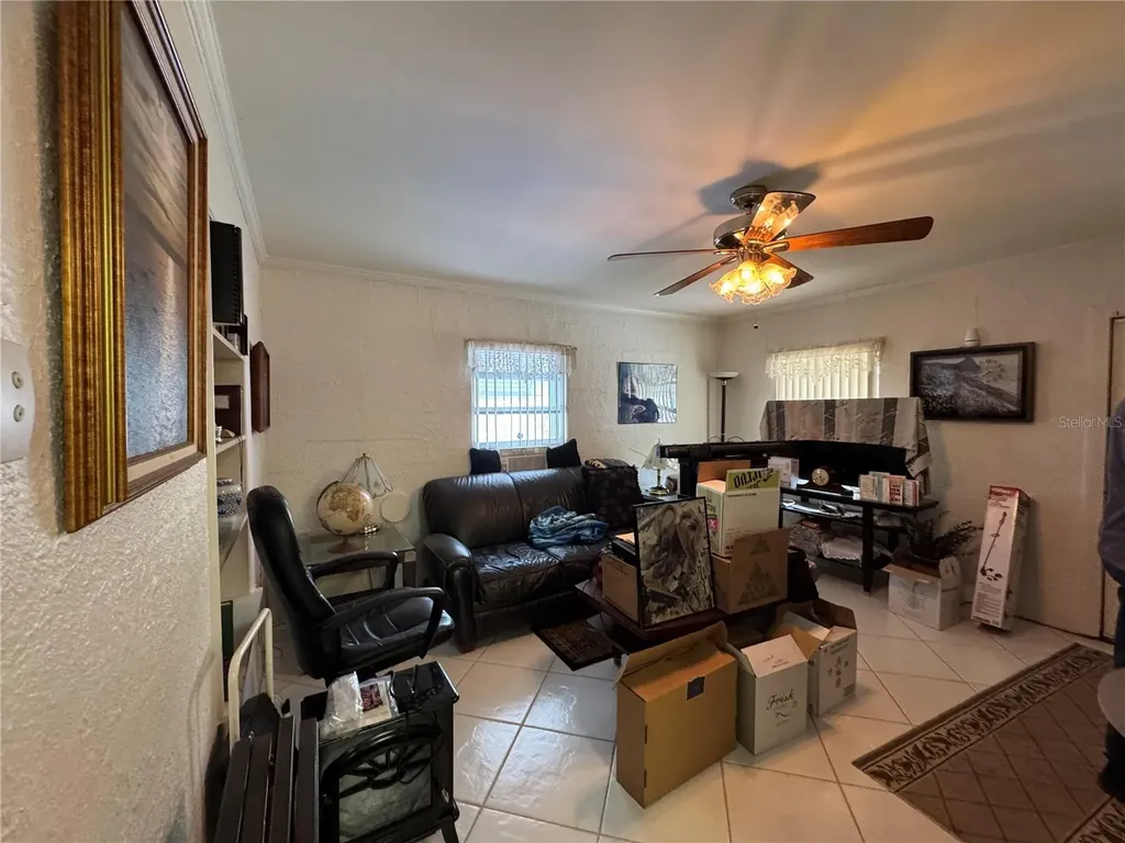 542 Roanoke Street Dunedin FL 34698
