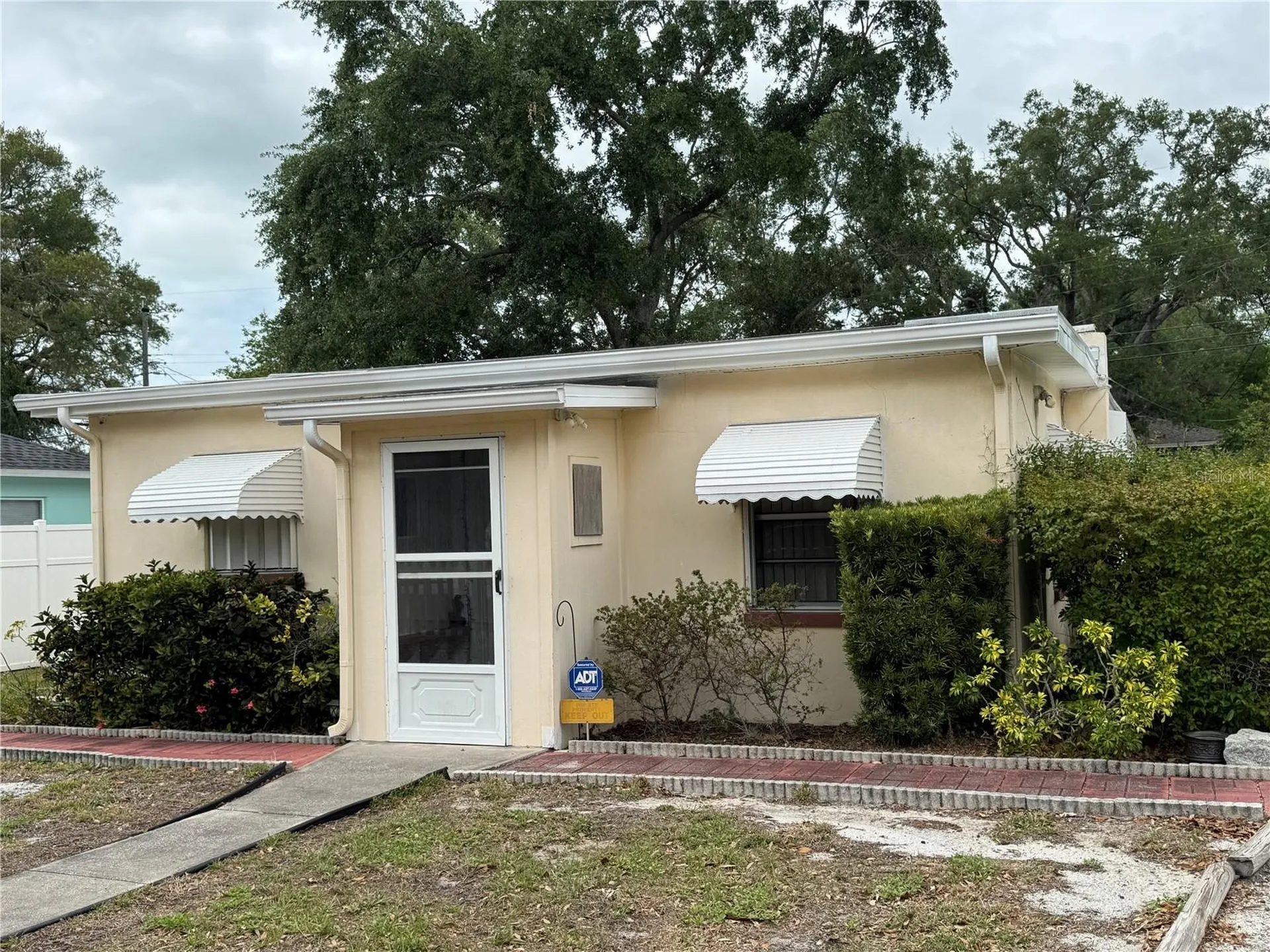 542 Roanoke Street Dunedin FL 34698