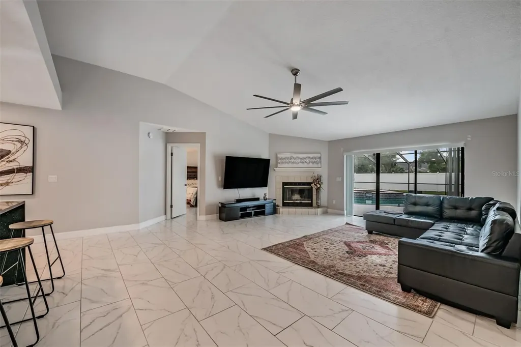9407 Pebble Glen Avenue Tampa FL 33647