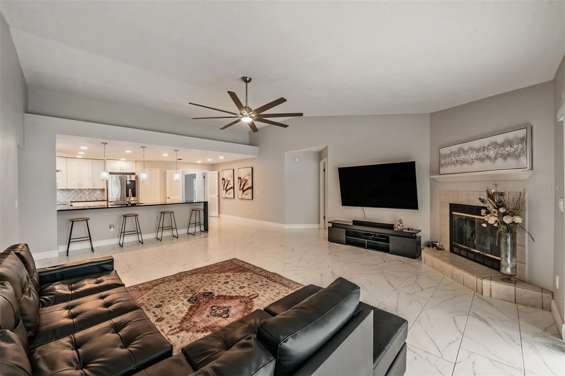 9407 Pebble Glen Avenue Tampa FL 33647