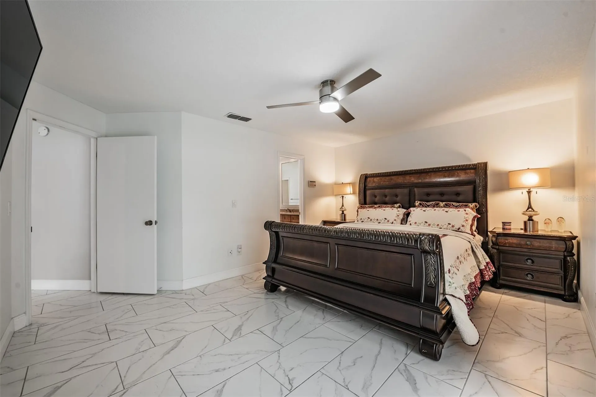 9407 Pebble Glen Avenue Tampa FL 33647