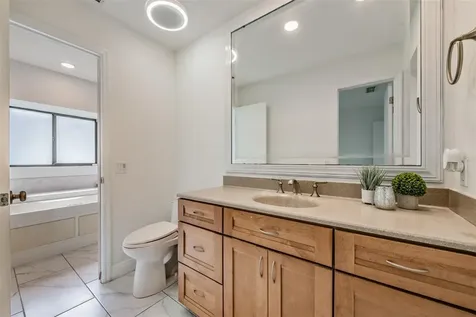 9407 Pebble Glen Avenue Tampa FL 33647
