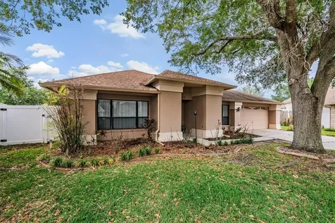9407 Pebble Glen Avenue Tampa FL 33647
