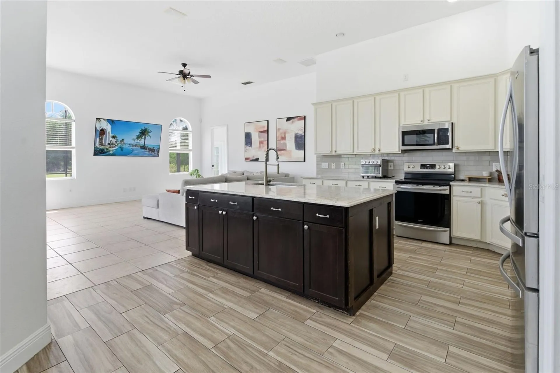 4529 Caesar Avenue Orlando FL 32833