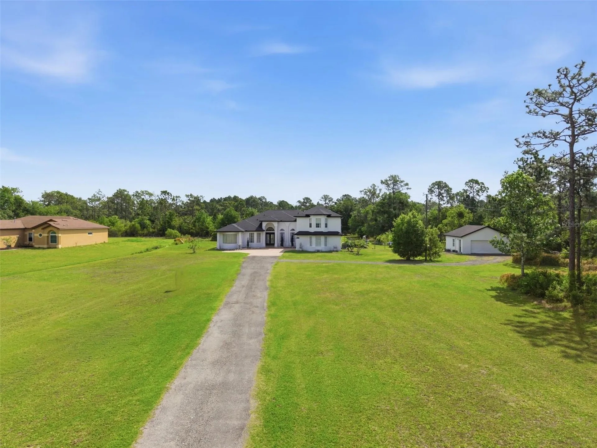 4529 Caesar Avenue Orlando FL 32833