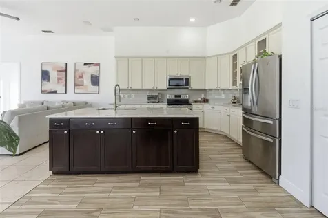 4529 Caesar Avenue Orlando FL 32833