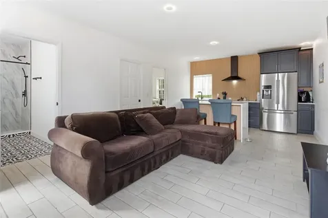 4529 Caesar Avenue Orlando FL 32833