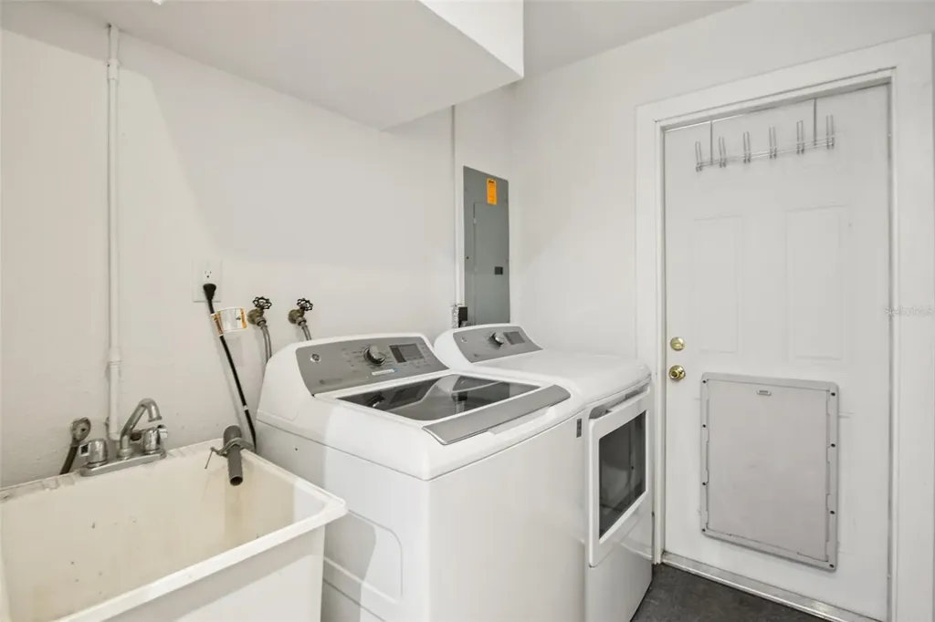 2131 Viola Drive Clearwater FL 33764