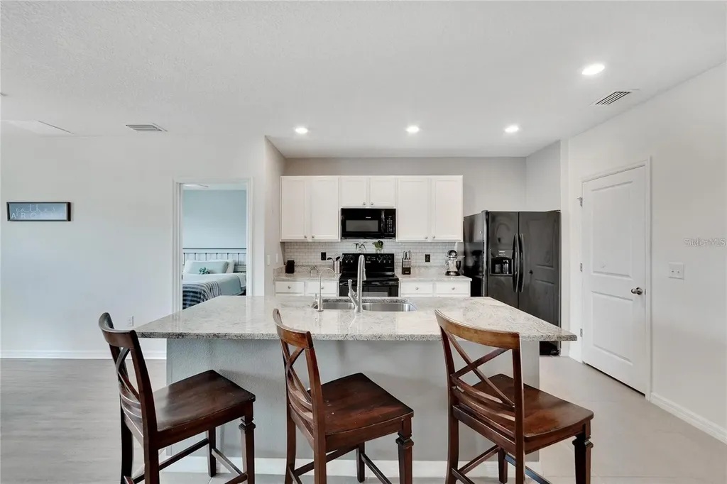 10324 Geese Trail Circle Sun City Center FL 33573