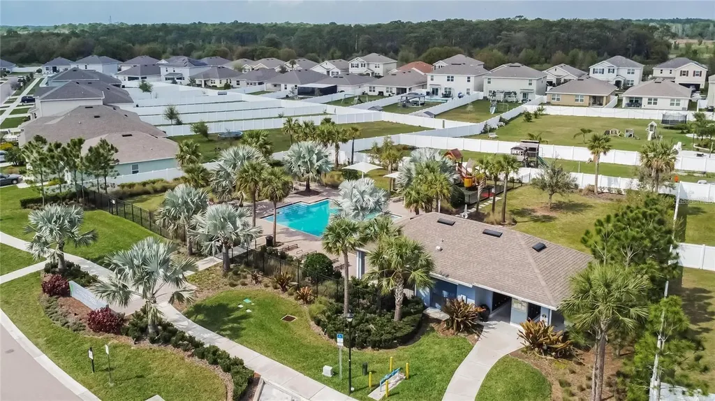 10324 Geese Trail Circle Sun City Center FL 33573