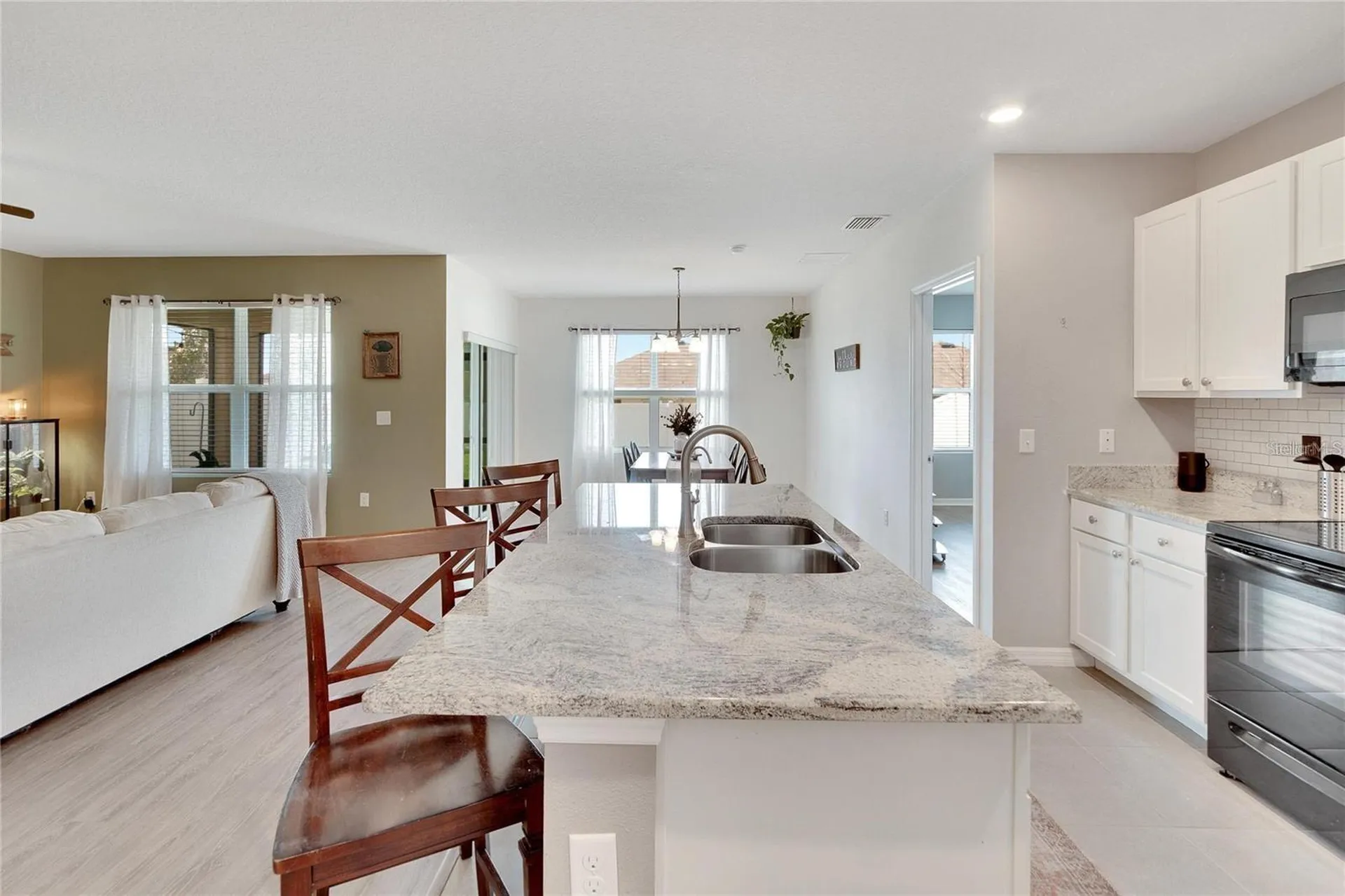 10324 Geese Trail Circle Sun City Center FL 33573