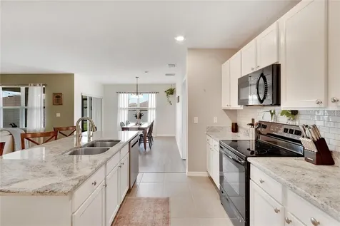 10324 Geese Trail Circle Sun City Center FL 33573