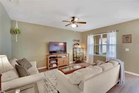 10324 Geese Trail Circle Sun City Center FL 33573