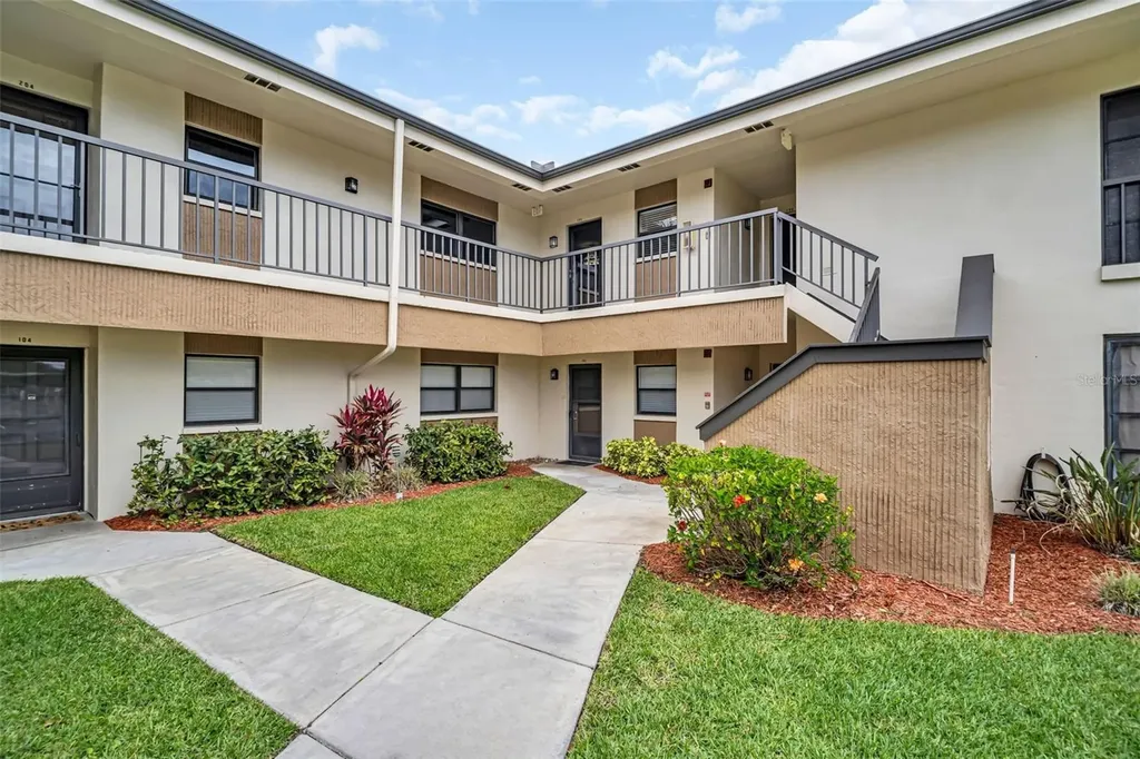 2700 Nebraska Avenue Palm Harbor FL 34684