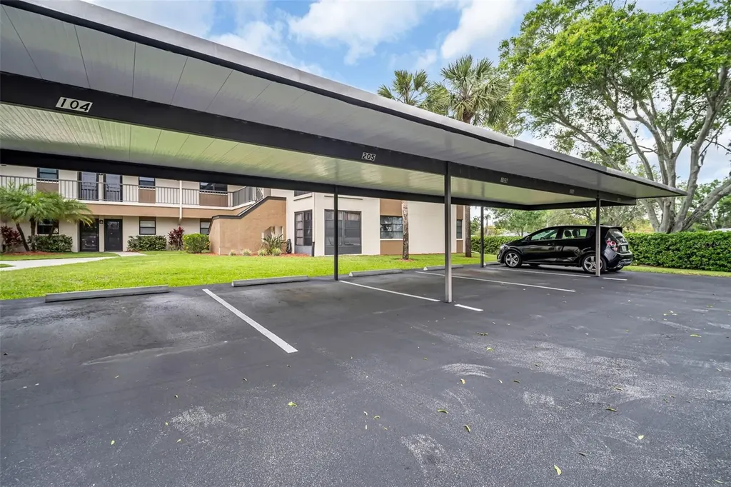 2700 Nebraska Avenue Palm Harbor FL 34684