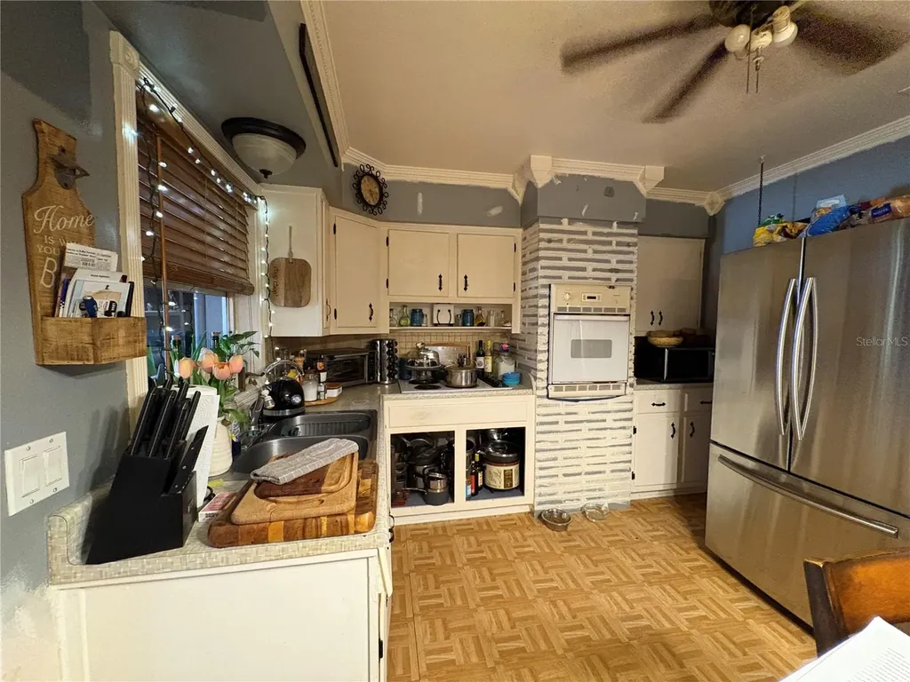 1705 N Jefferson Avenue Largo FL 33770