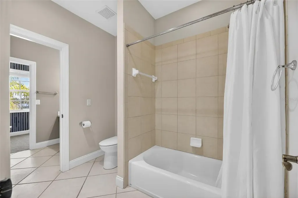 5536 Luminar Pointe Lane Apollo Beach FL 33572
