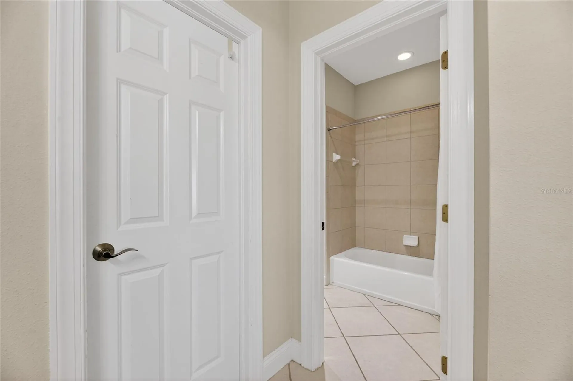 5536 Luminar Pointe Lane Apollo Beach FL 33572