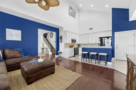 5536 Luminar Pointe Lane Apollo Beach FL 33572