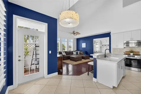 5536 Luminar Pointe Lane Apollo Beach FL 33572