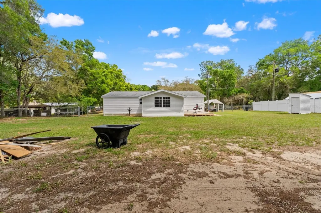 7610 County Road 663 Bushnell FL 33513
