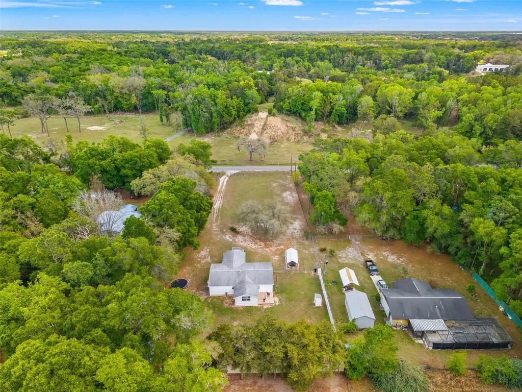 7610 County Road 663 Bushnell FL 33513