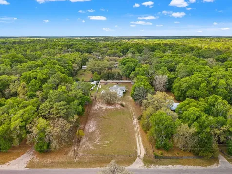 7610 County Road 663 Bushnell FL 33513
